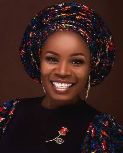 Titilayo Euba – Praise Medley
