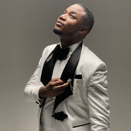 Michel Bakenda – Wow Michel Bakenda – Wow