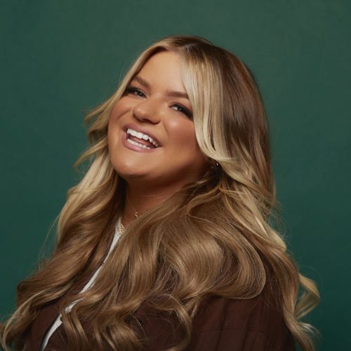 Anna Golden – King Of The World ft Aodhán King Anna Golden – King Of The World ft Aodhán King