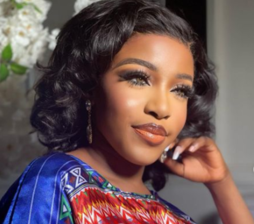Mirabel Chisom – Ihe Chineke Mere M Mirabel Chisom – Ihe Chineke Mere M